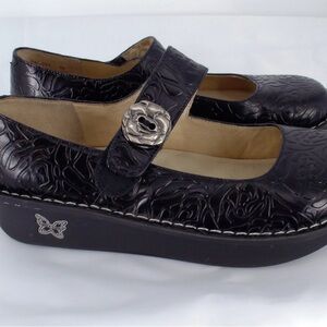 Alegria Paloma Shoes Womens Size 7.5 38 Black Embossed Leather Mary Jane